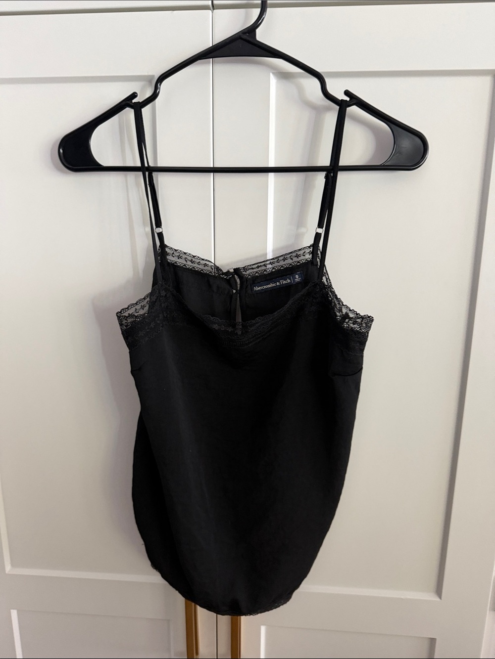 Abercrombie & Fitch Black Lace-Trim Spaghetti Strap Cami small